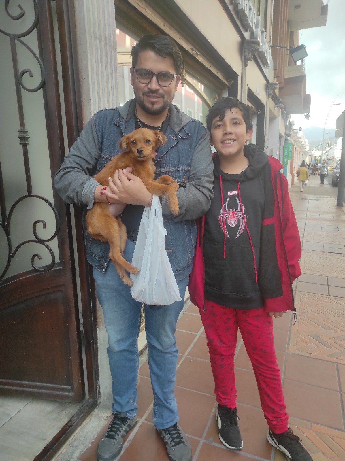 Galería Huellas de Mia 16